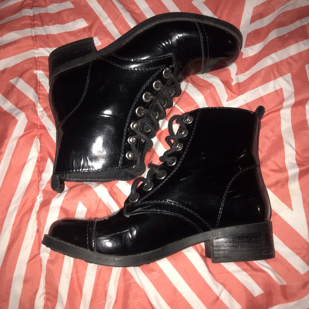 Steve Madden boots
